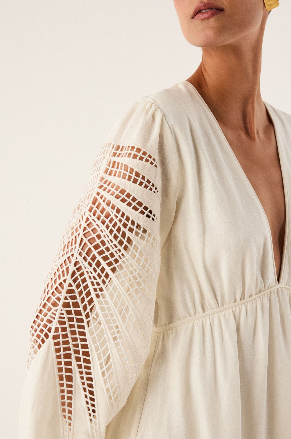 gid://shopify/Product/9592294703325