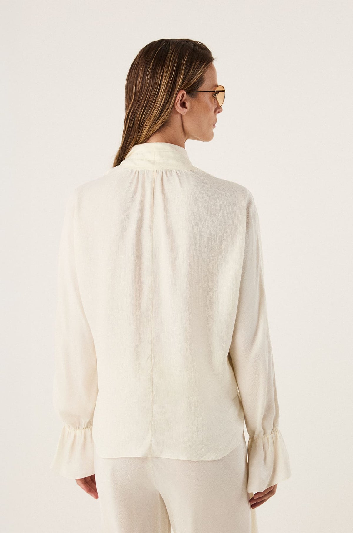 gid://shopify/Product/9592823152861