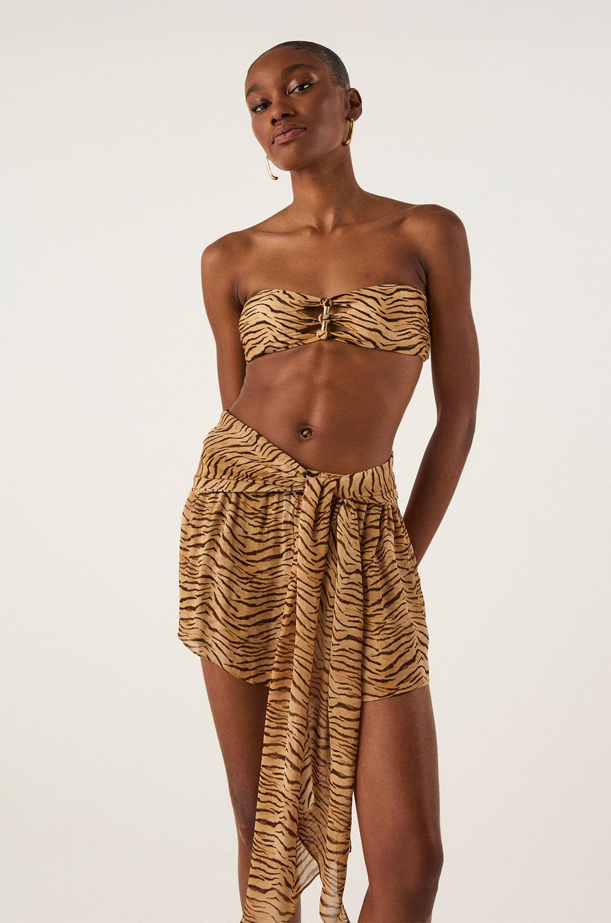 gid://shopify/Product/9592294179037