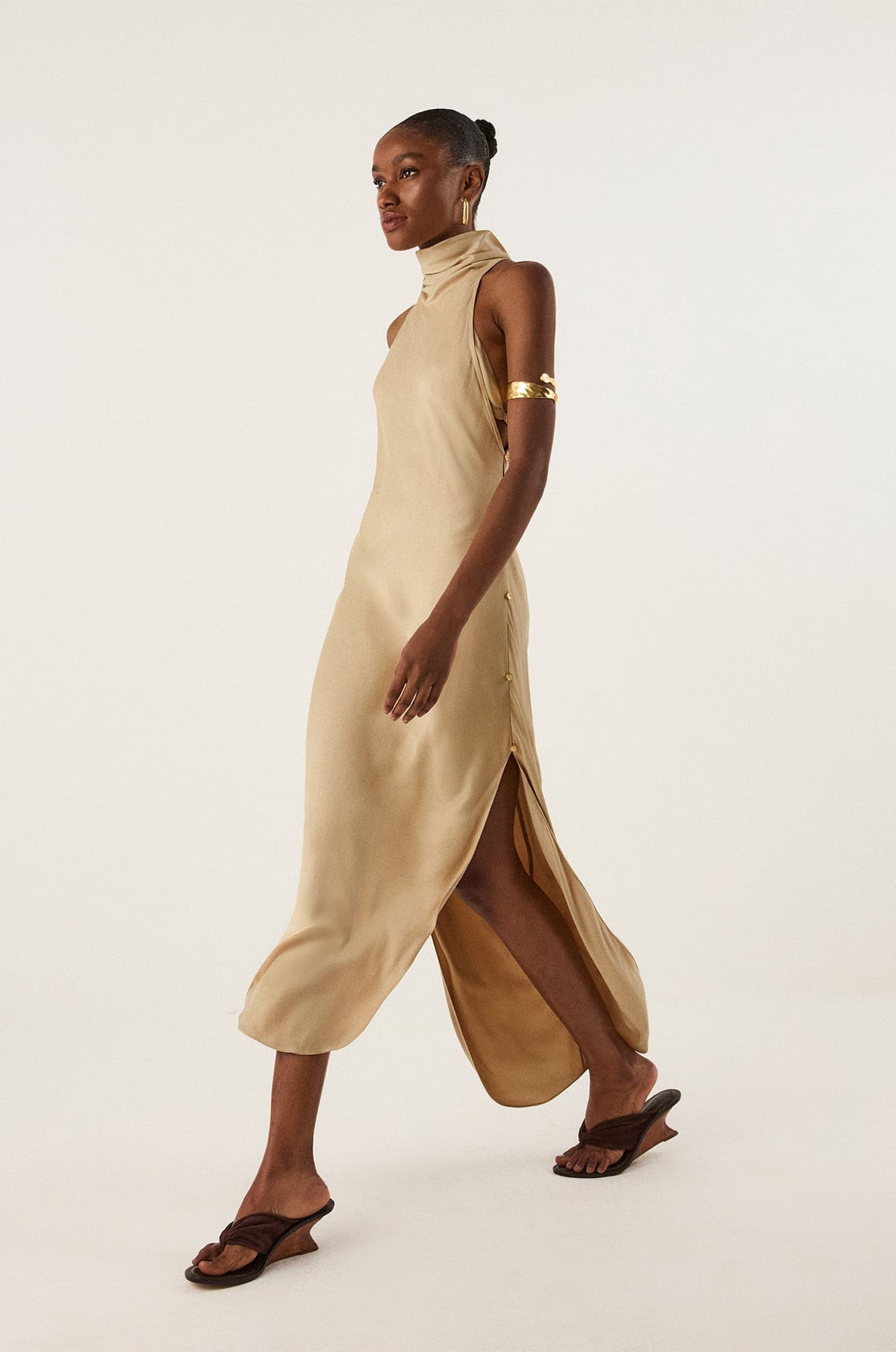 gid://shopify/Product/9592295489757