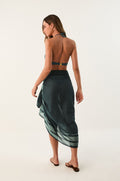 gid://shopify/Product/9592893374685