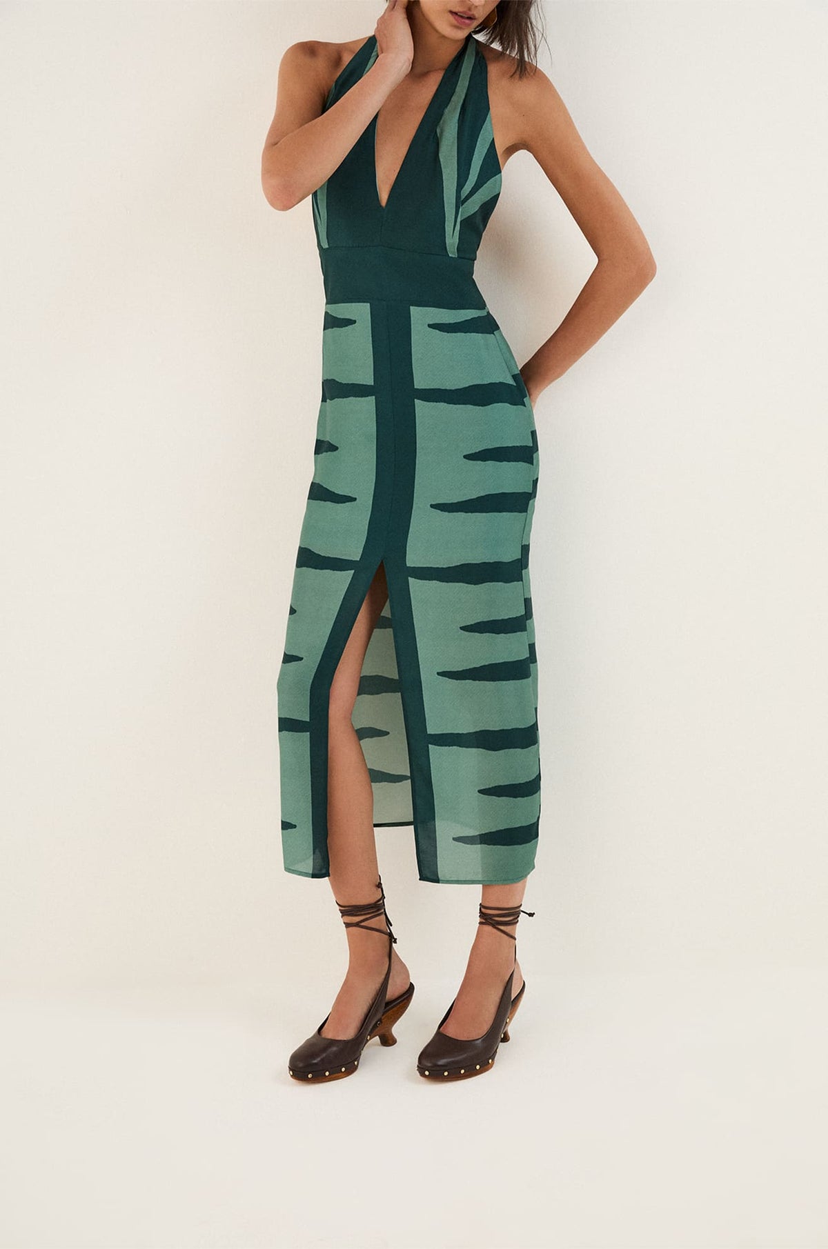 gid://shopify/Product/9592420335837