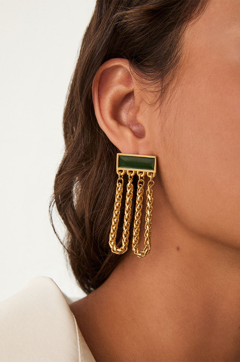 gid://shopify/Product/9592893407453