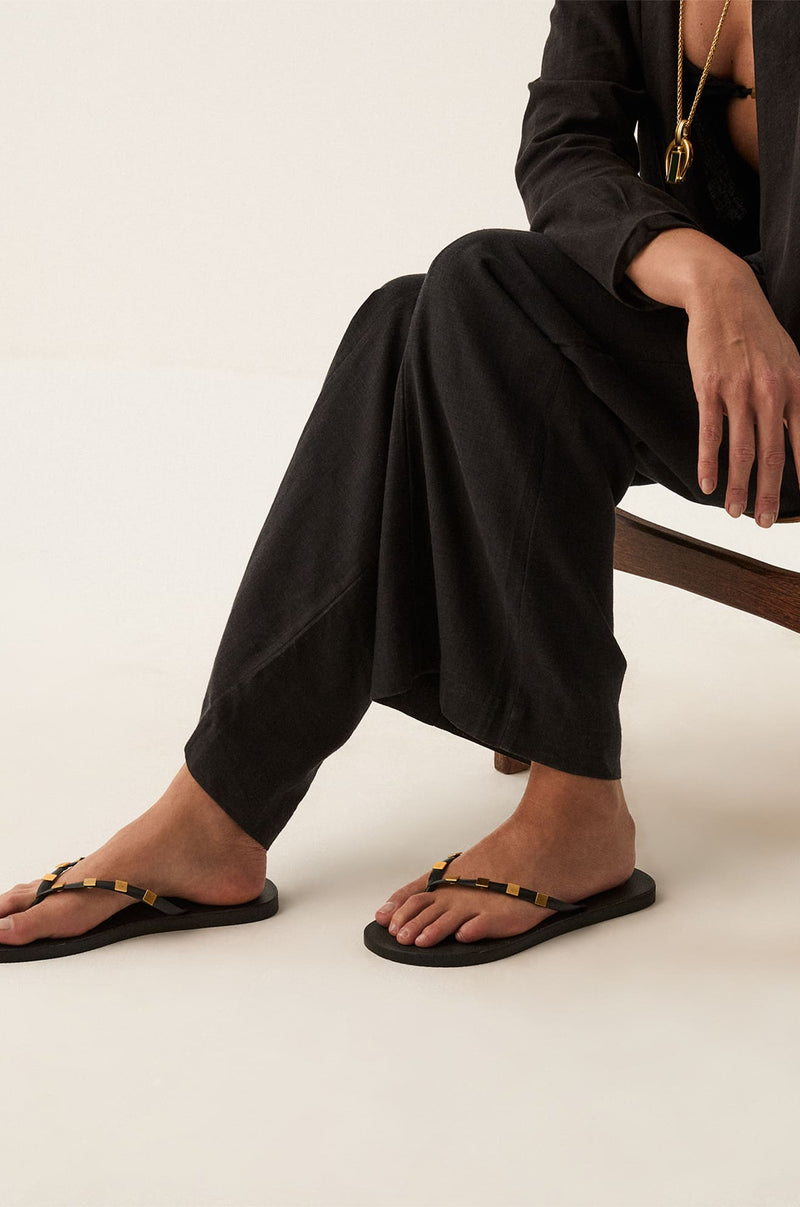 gid://shopify/Product/9592294080733