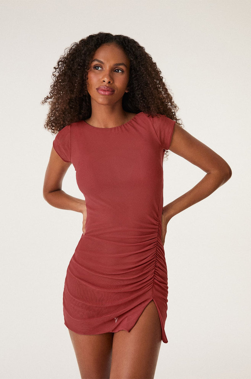 gid://shopify/Product/9592821350621
