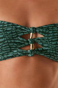 gid://shopify/Product/9592810078429
