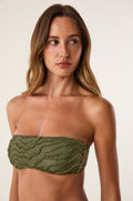 gid://shopify/Product/9592810176733