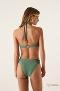 gid://shopify/Product/9592810471645