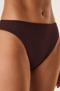 gid://shopify/Product/9600401670365
