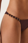 gid://shopify/Product/9600397312221