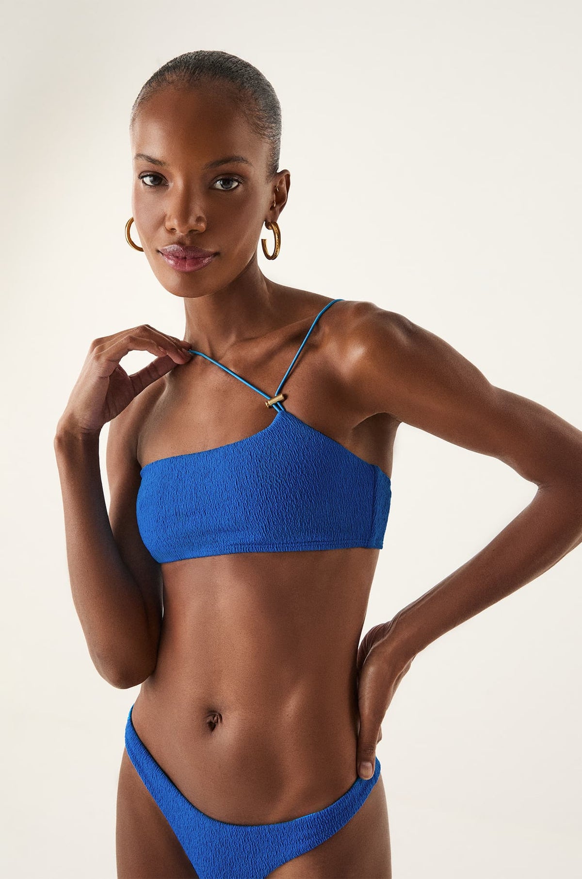 gid://shopify/Product/9592813977821