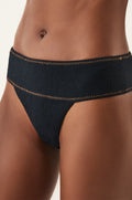 gid://shopify/Product/9592815616221