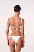Top Kira Pam White