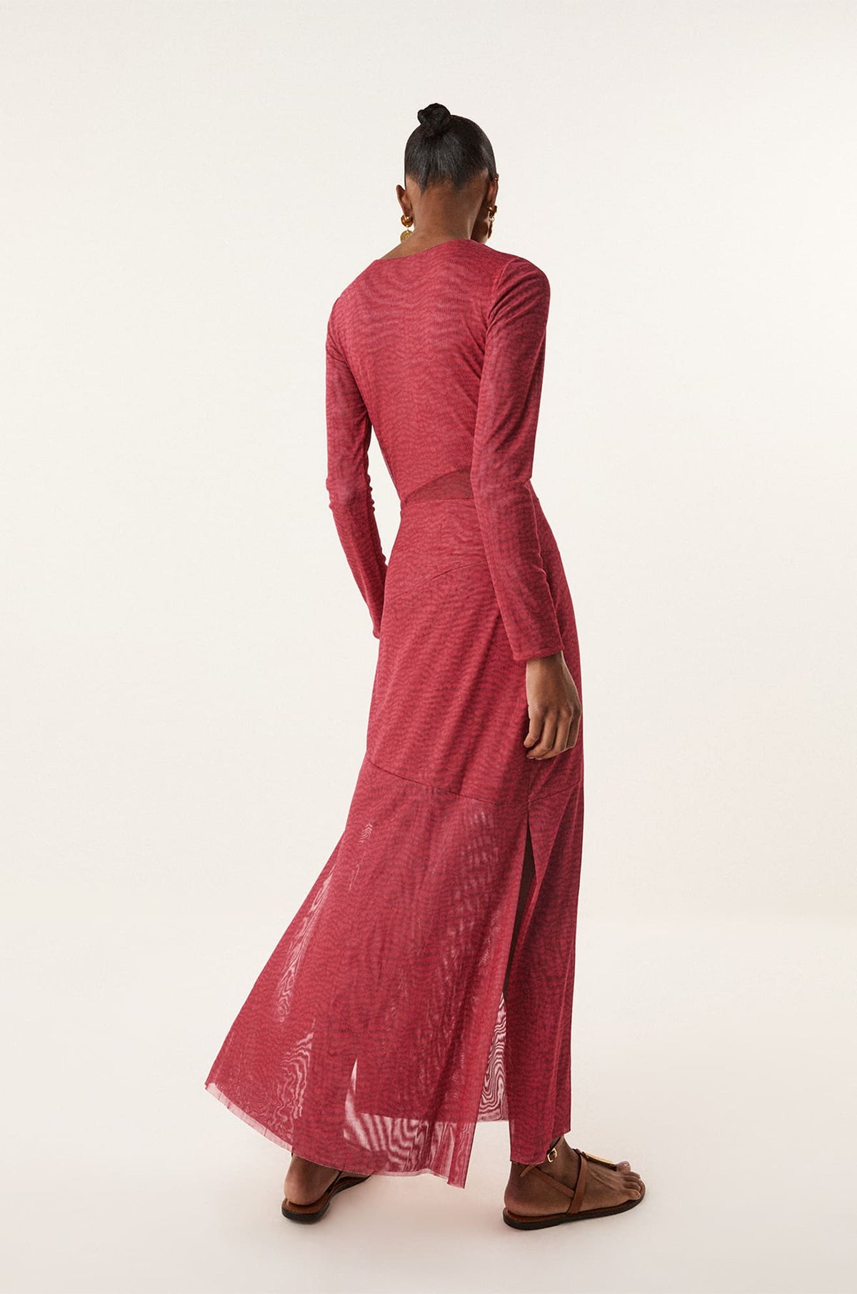 gid://shopify/Product/9592802083037