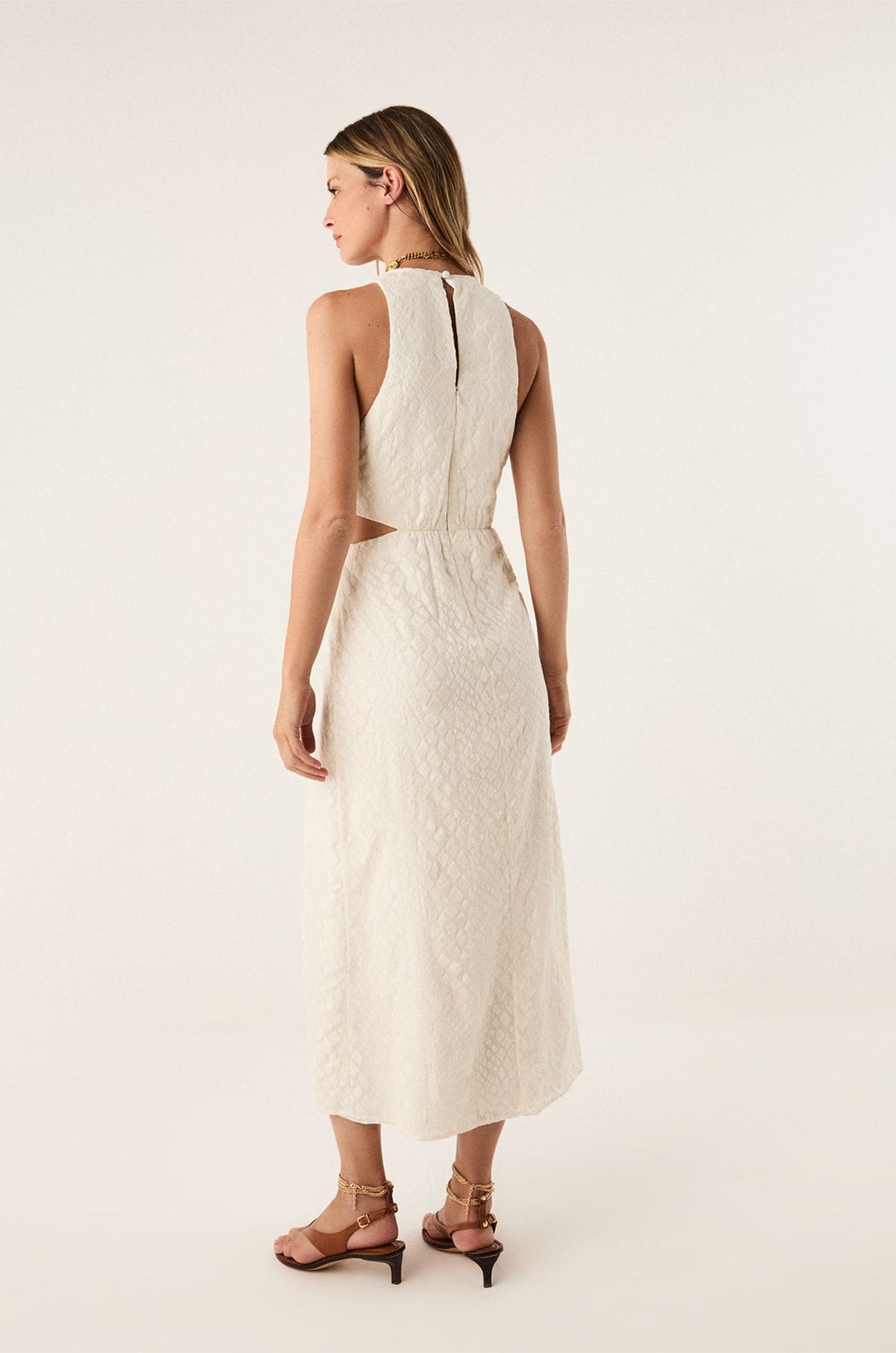 gid://shopify/Product/9592304369885
