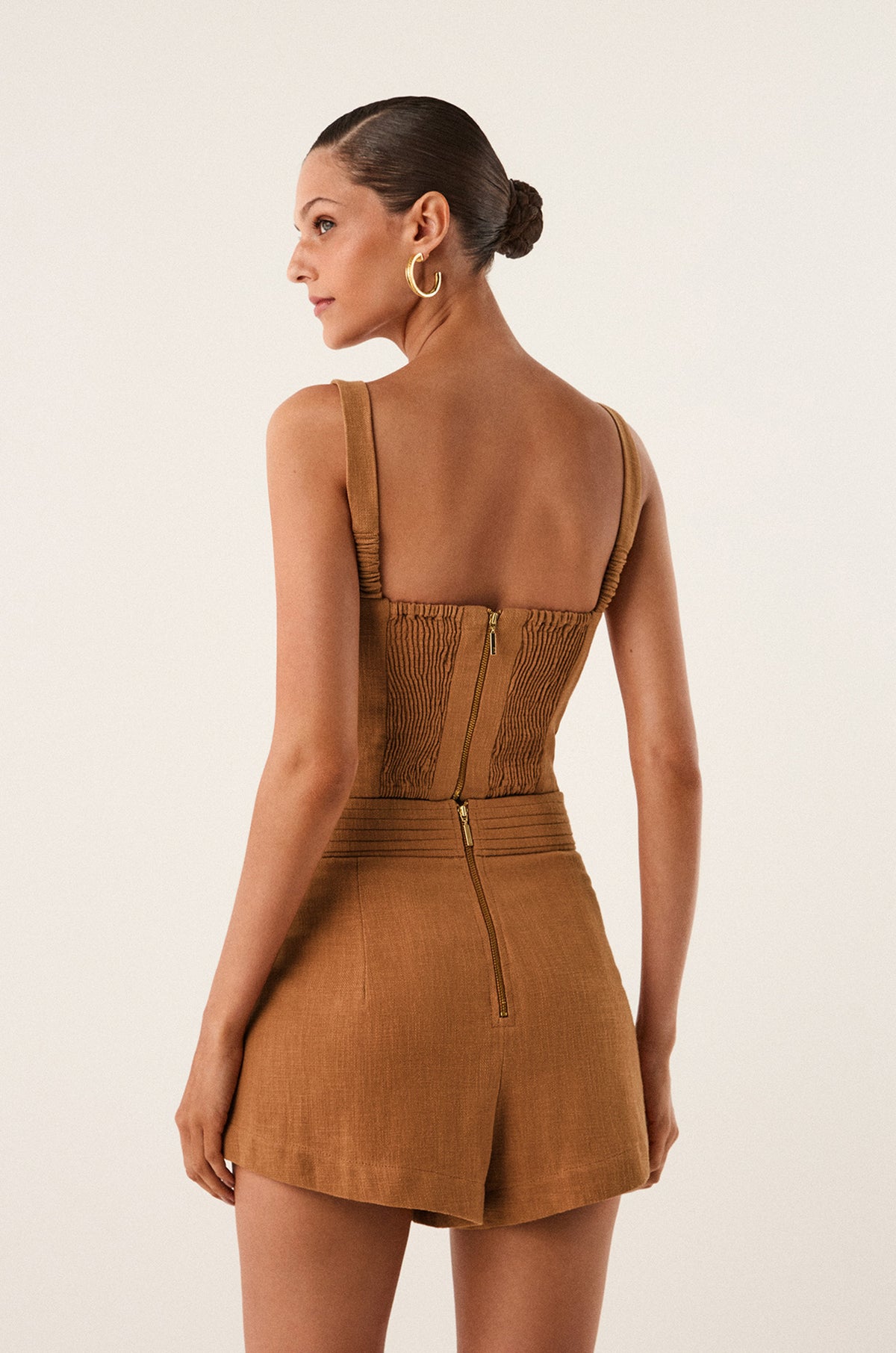 gid://shopify/Product/9592801820893
