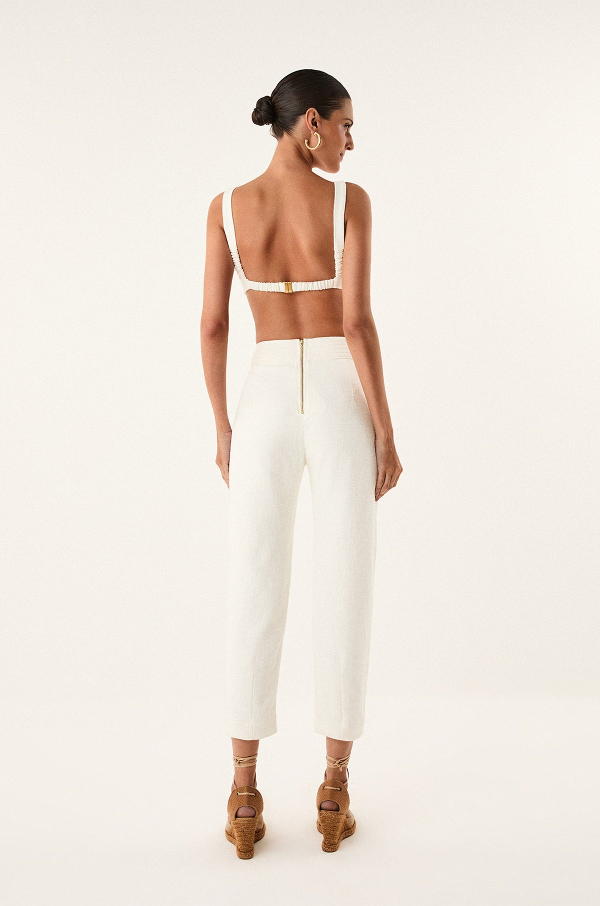 gid://shopify/Product/9592304632029