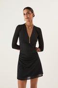 gid://shopify/Product/9592802377949