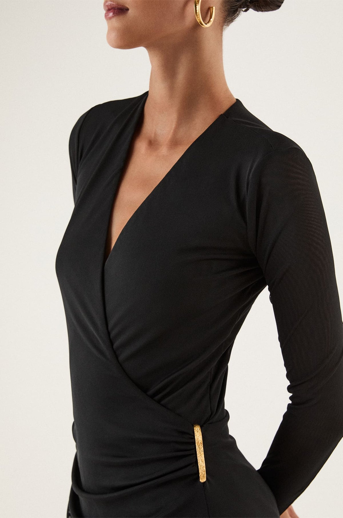 gid://shopify/Product/9592802377949