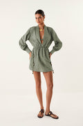 gid://shopify/Product/9592304795869