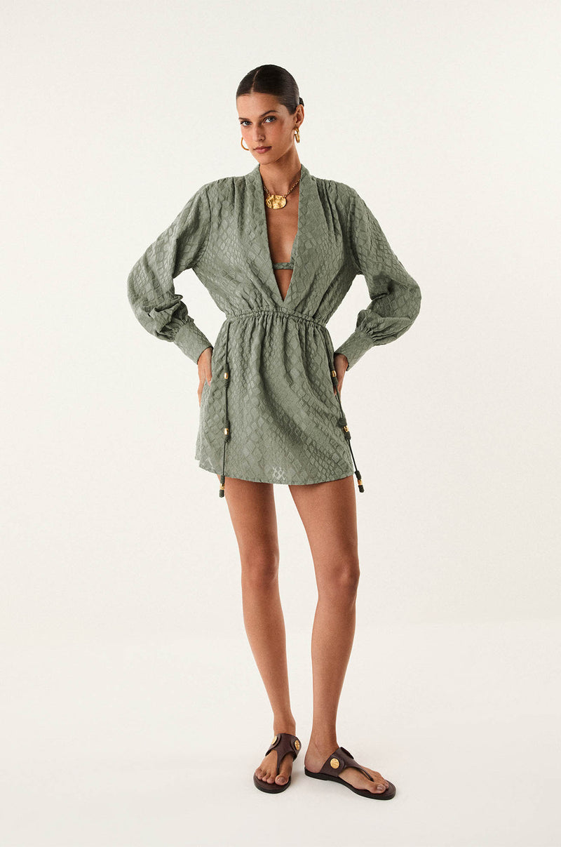 gid://shopify/Product/9592304795869