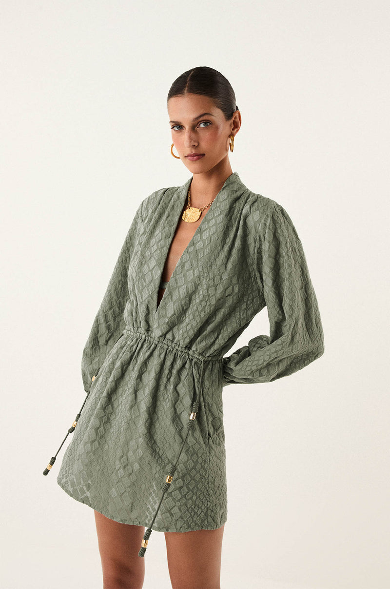gid://shopify/Product/9592304795869