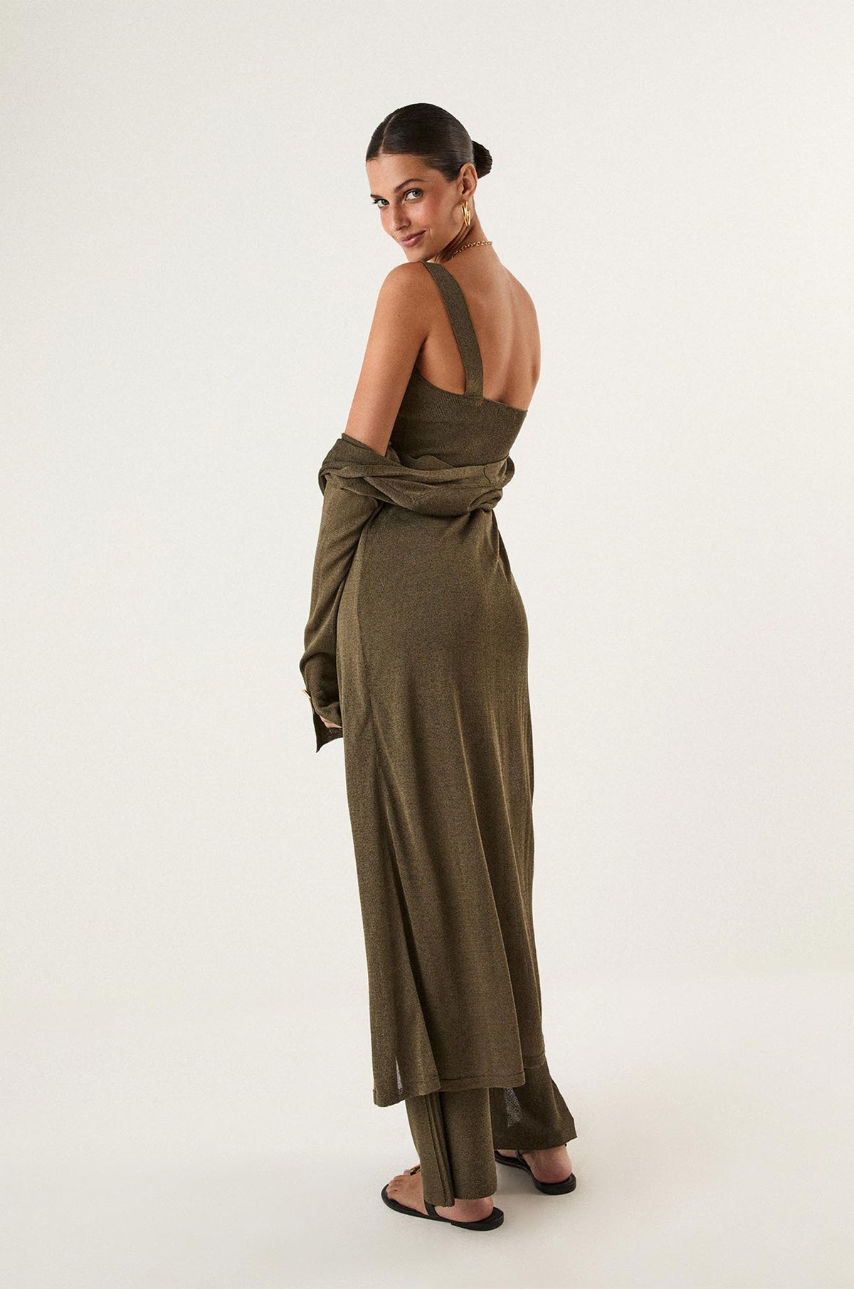 gid://shopify/Product/9592762073309