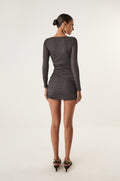 gid://shopify/Product/9592802640093