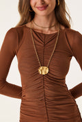 gid://shopify/Product/9600401473757