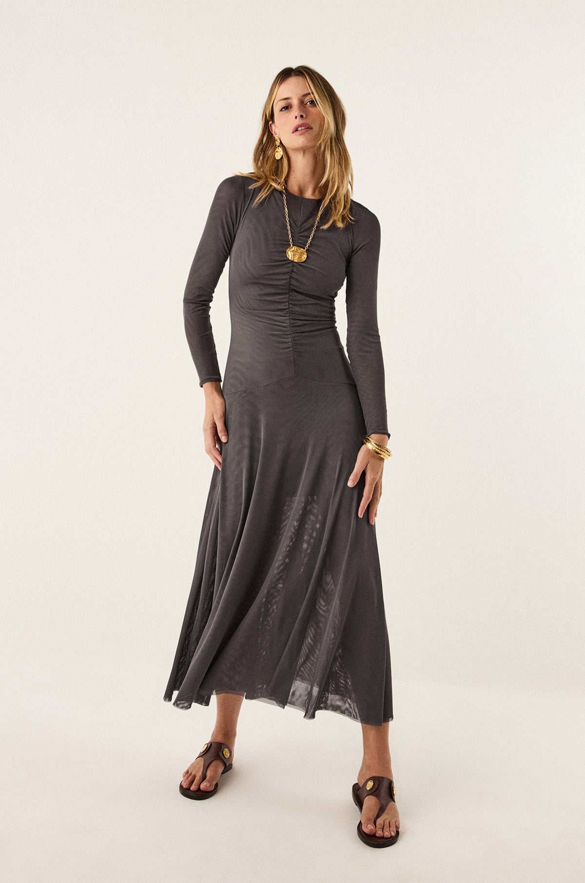 gid://shopify/Product/9592802672861