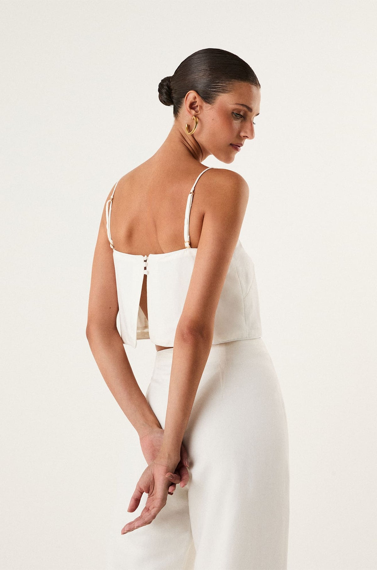 gid://shopify/Product/9592802705629