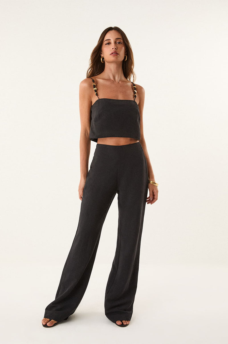gid://shopify/Product/9592305385693