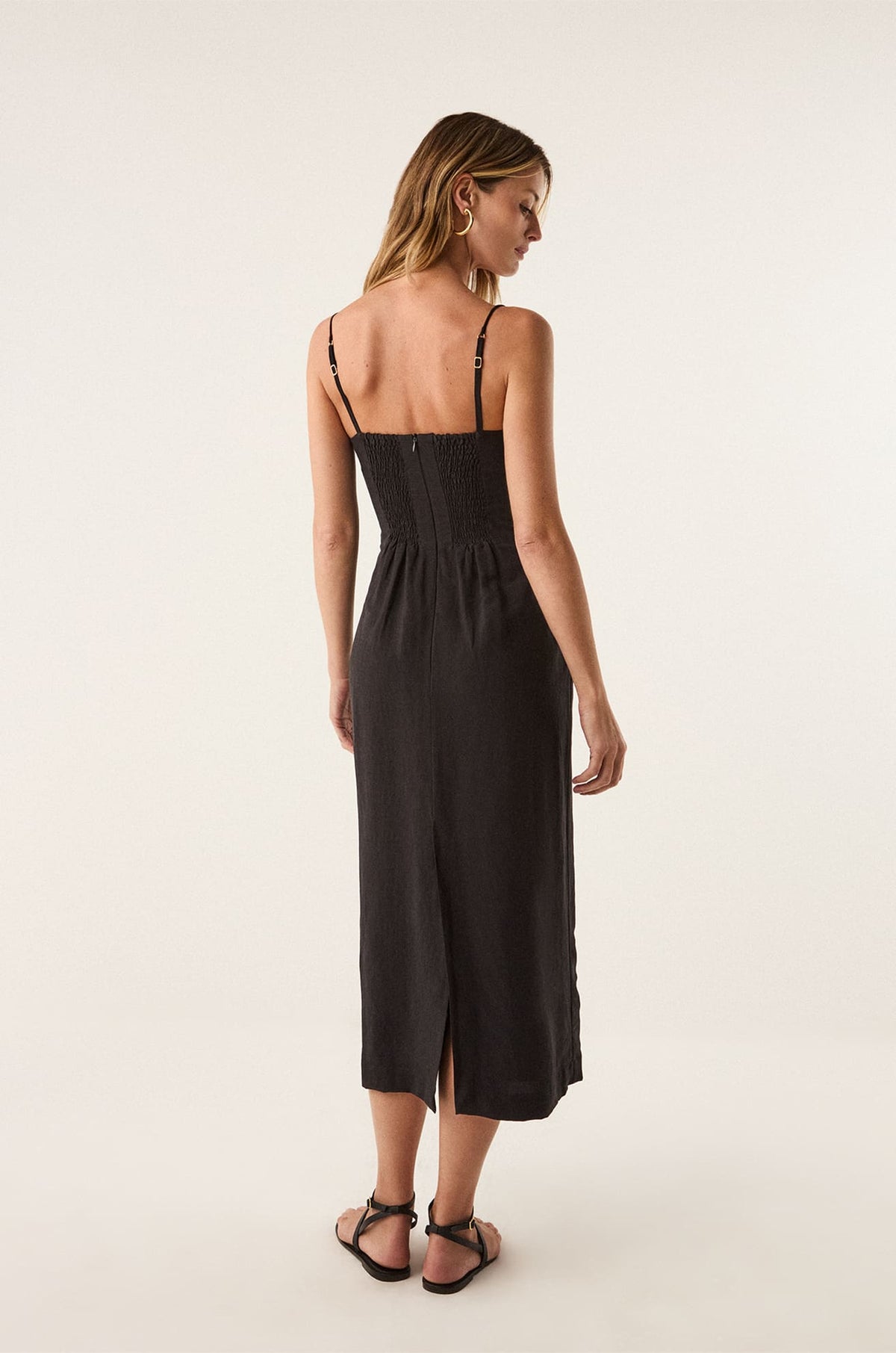 gid://shopify/Product/9592305713373