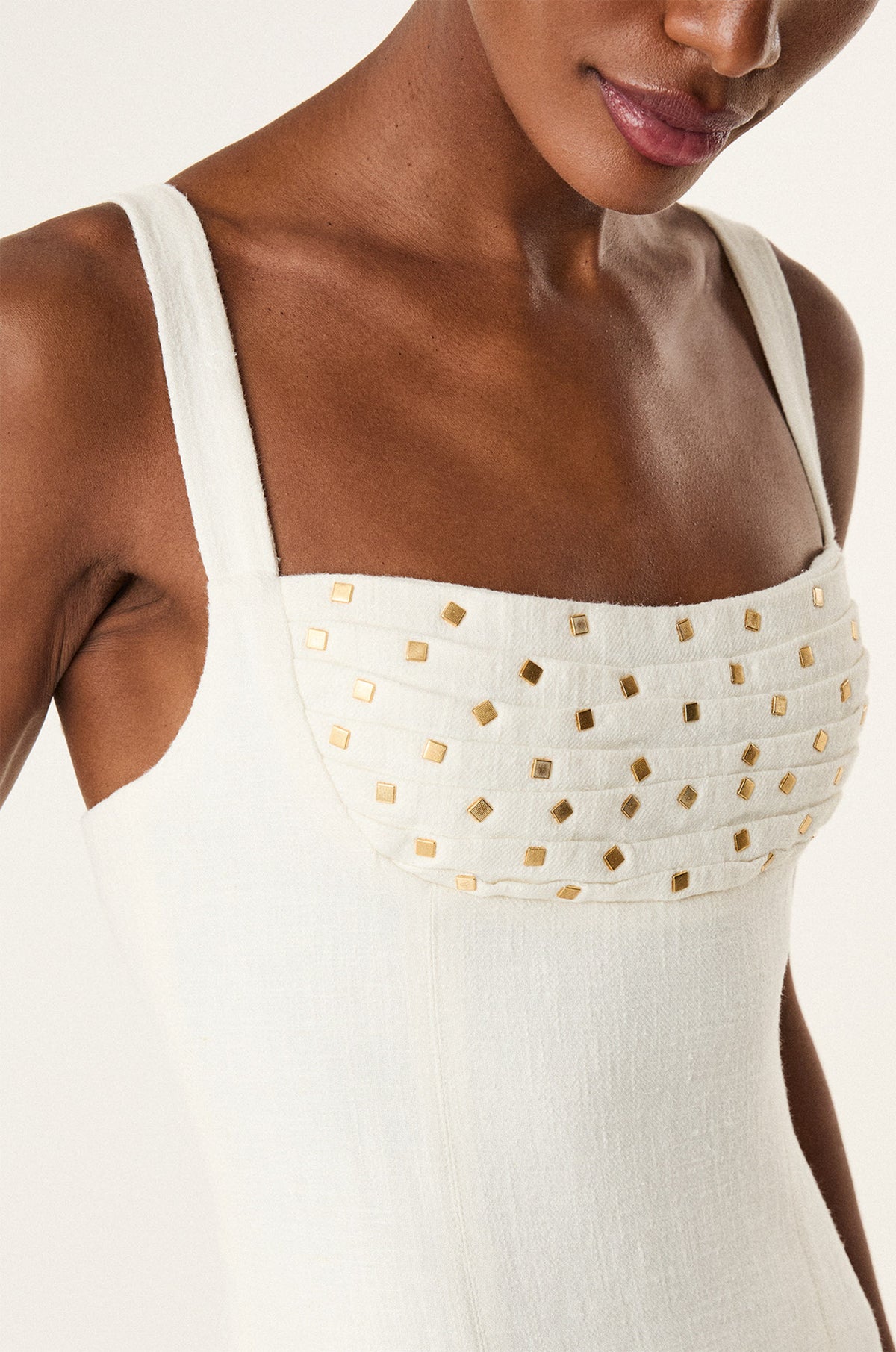 gid://shopify/Product/9592305778909