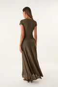 gid://shopify/Product/9592804638941
