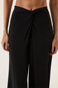 gid://shopify/Product/9600398065885