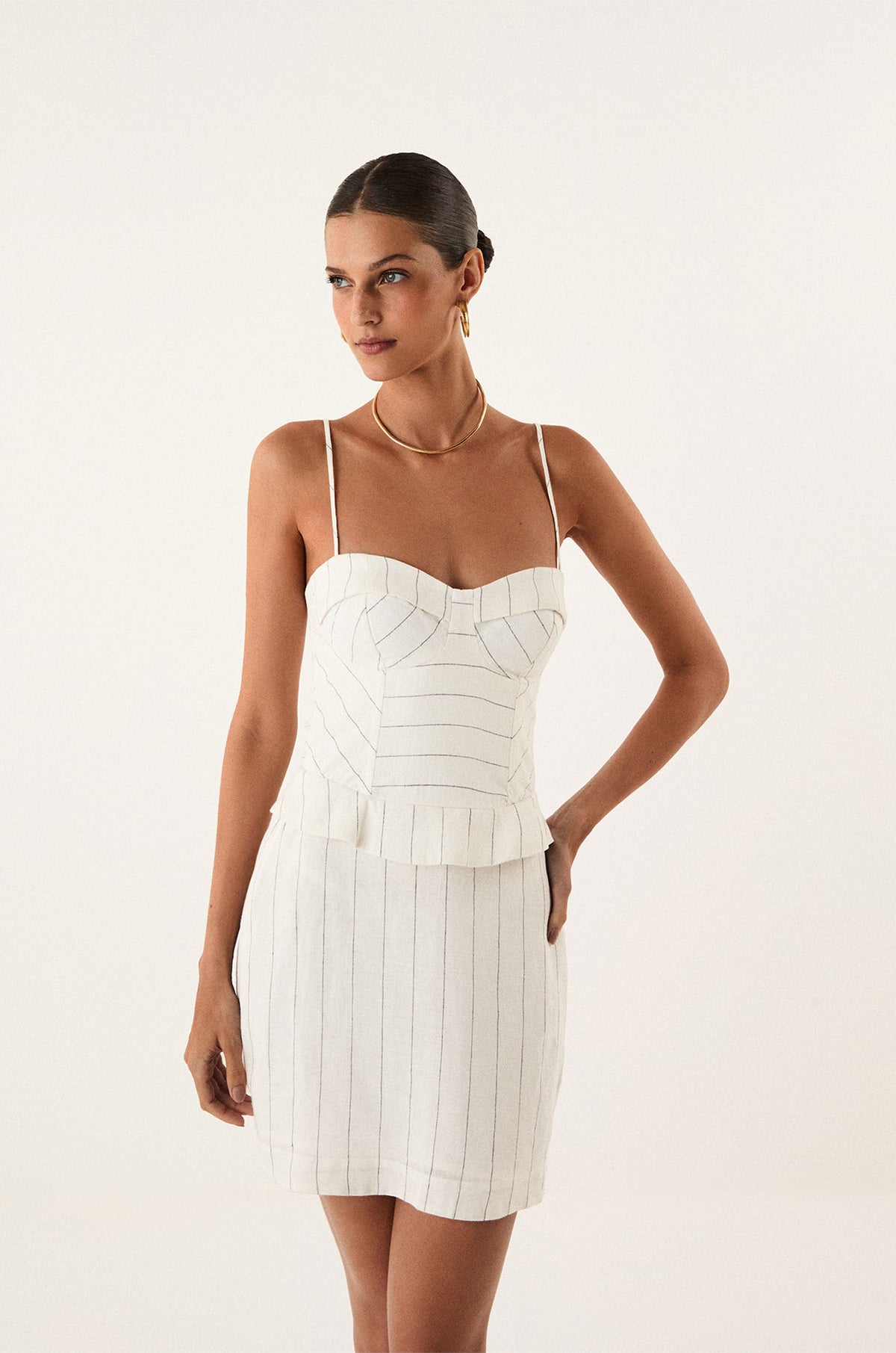 gid://shopify/Product/9600400326877