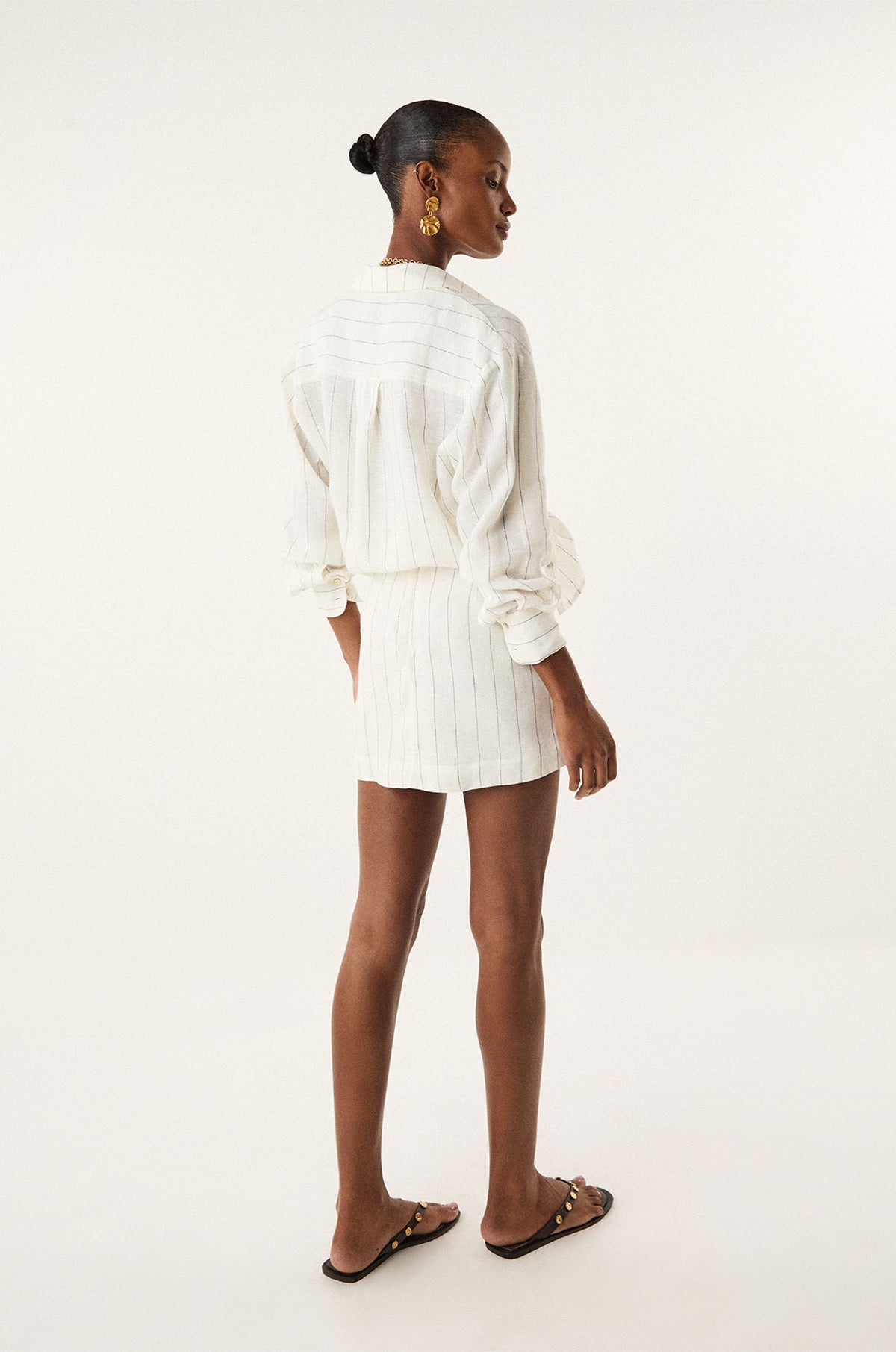 gid://shopify/Product/9600401539293