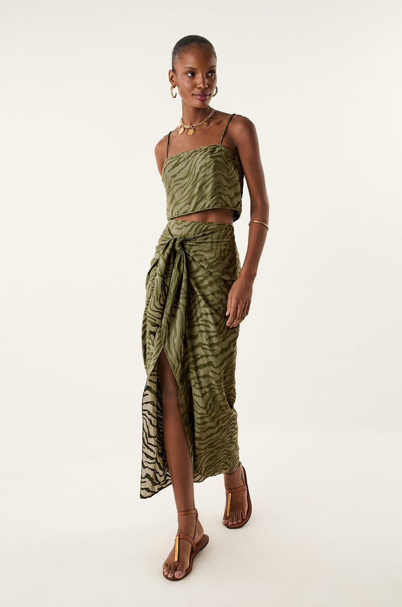 gid://shopify/Product/9592306467037