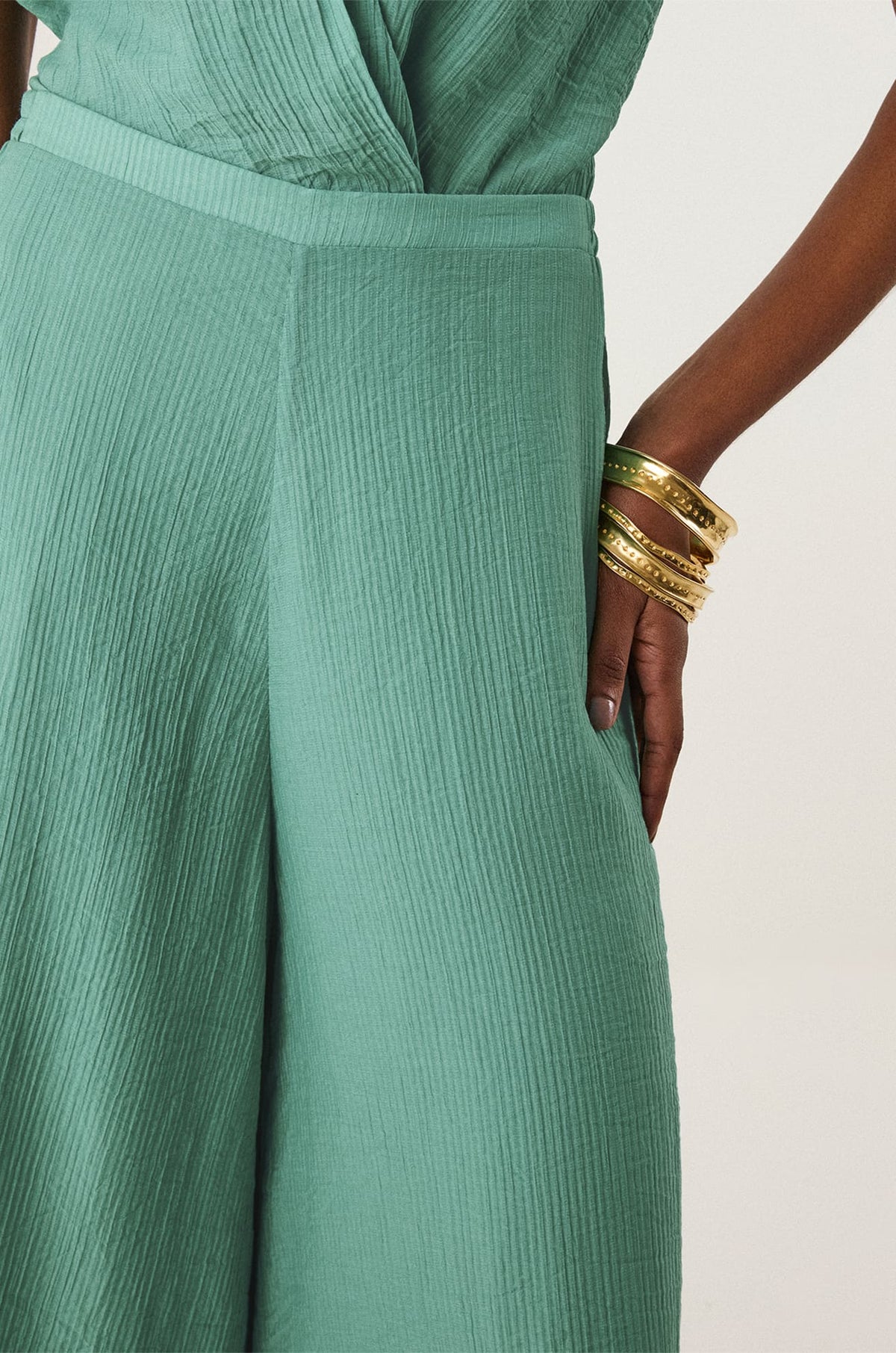 gid://shopify/Product/9592306827485