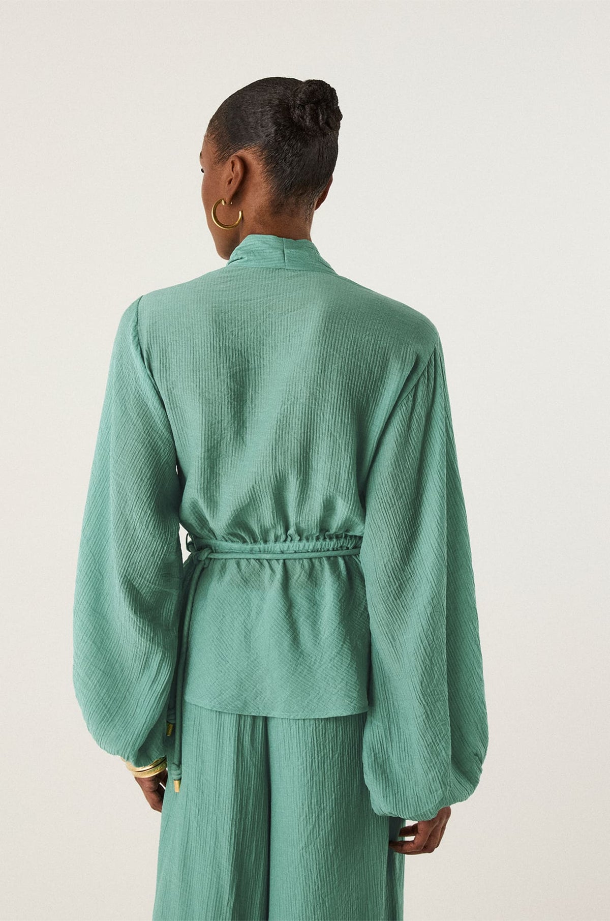 gid://shopify/Product/9592804540637