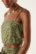 gid://shopify/Product/9592802935005