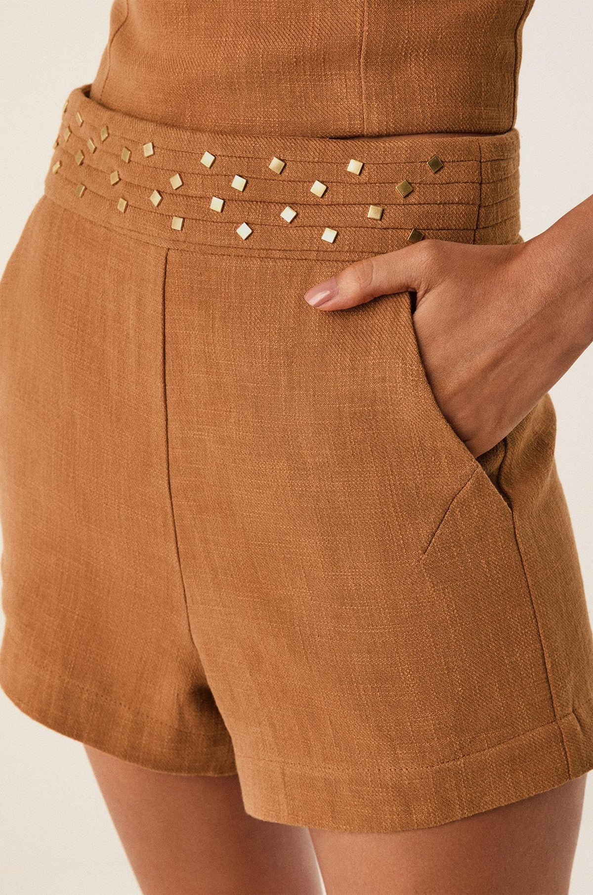 gid://shopify/Product/9592307286237