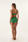 gid://shopify/Product/9592805294301