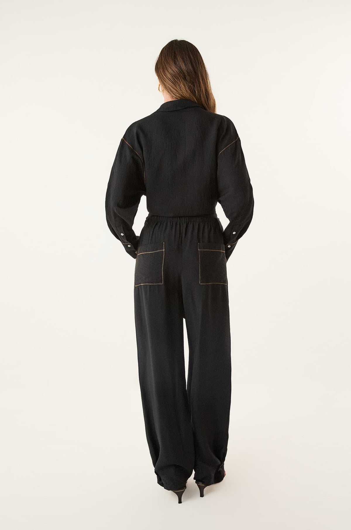 gid://shopify/Product/9592308793565