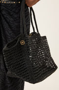 gid://shopify/Product/9600401899741