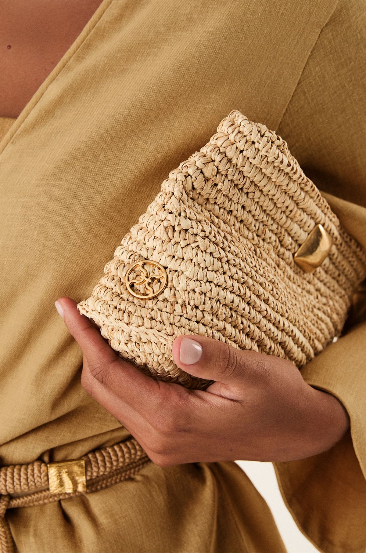 gid://shopify/Product/9600402522333