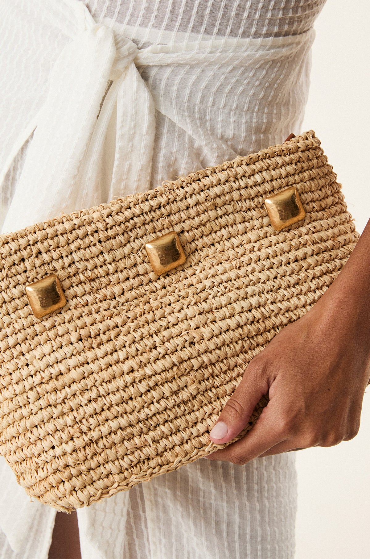 gid://shopify/Product/9600402587869