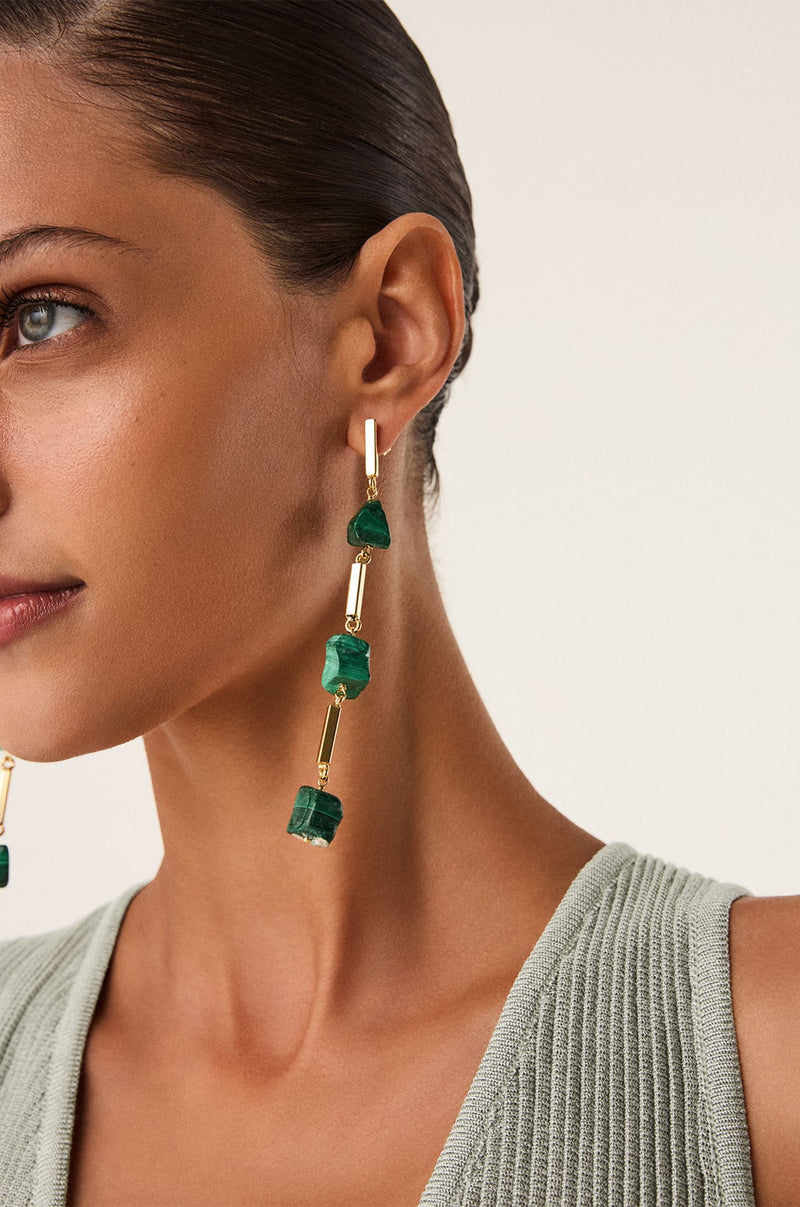 gid://shopify/Product/9600392167645