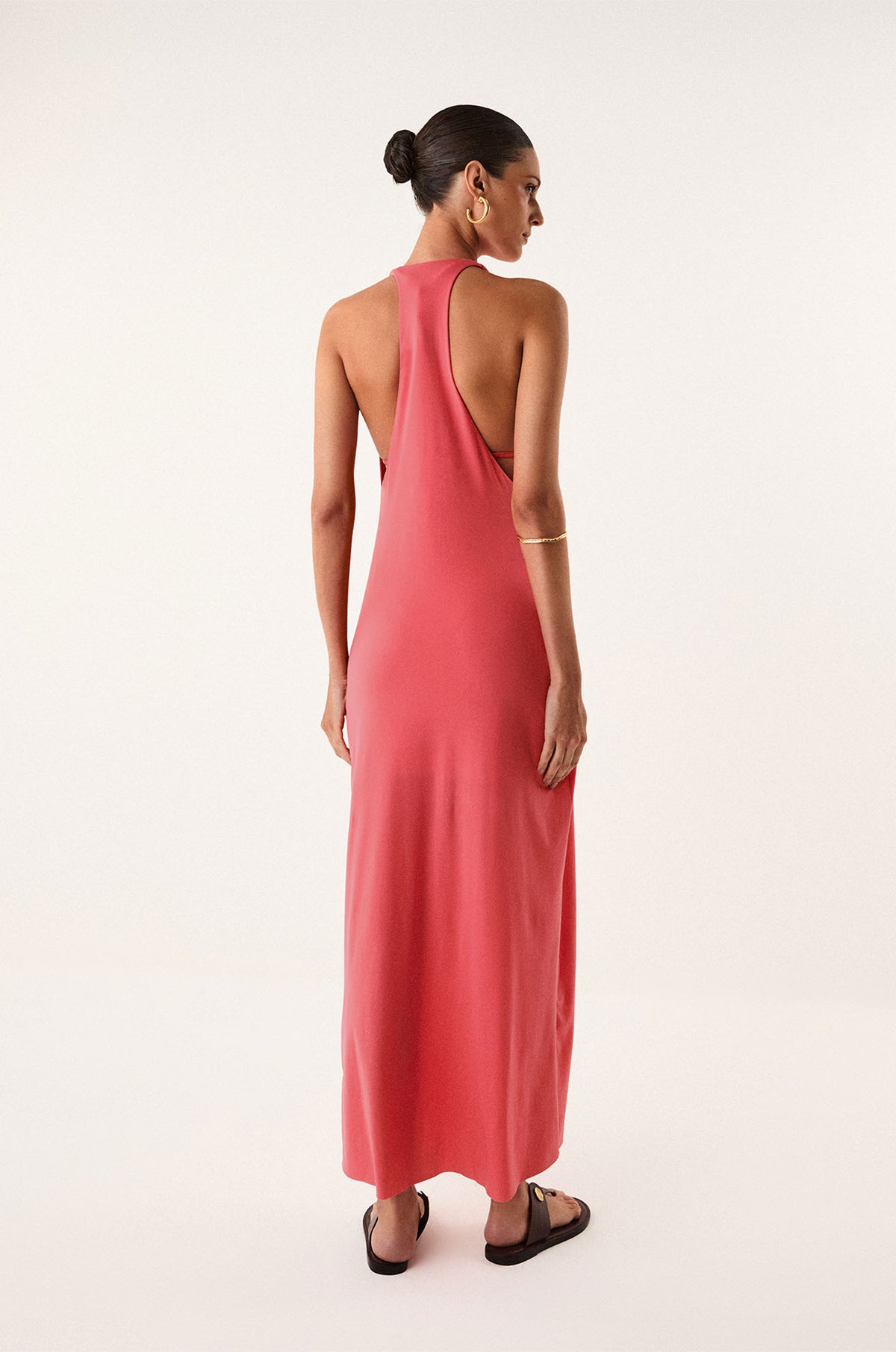 gid://shopify/Product/9600401309917